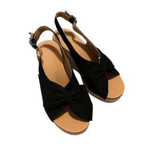 Uggs Black Camilla Size 6 Espadrille Wedge Sandals